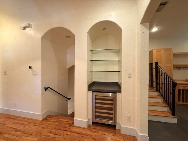 Foto del edificio - 4606 Austin St