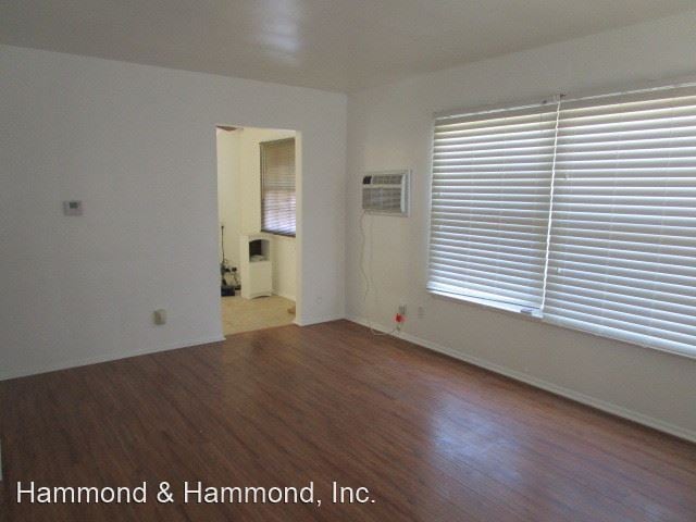 Building Photo - 1 br, 1 bath House - 13924 Sherman Way