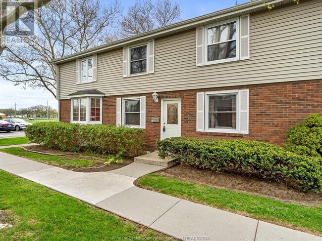 Building Photo - 8406 Little River Rd
