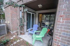 Foto del edificio - Large One Bedroom, One Bath Condo In Popular Evergreen Trace...Available August!