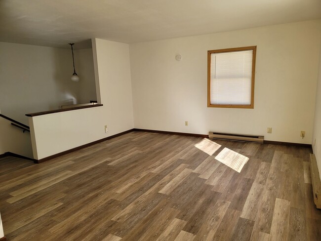 Foto del edificio - 2460-2462 2nd Ave South