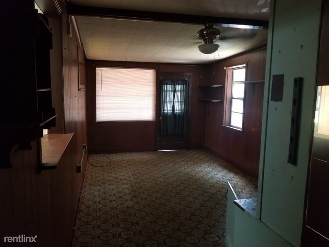 Foto del edificio - 3 br, 1 bath House - 103 Palm Stree