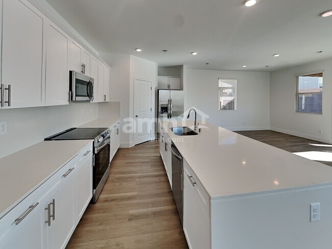 Foto del edificio - 8397 Buckskin Clf Ave