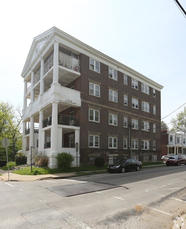 Foto del edificio - 301 W School House Ln