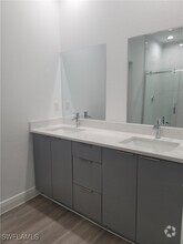 Building Photo - 5002 Gramercy Rd