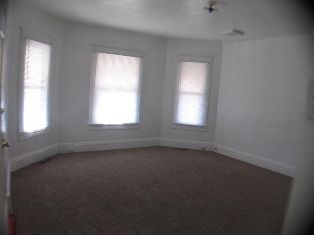 Building Photo - ALL PROSPECTIVE TENANTS MUST SUBMIT A $58 NON-REFUNDABLE APPLICATION FEE PER APPLICANT ONLINE AND...