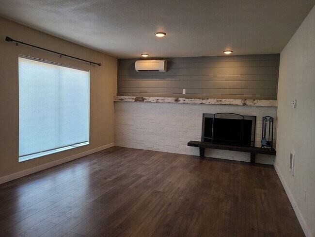 Foto del edificio - Beautifully Updated South Tacoma 3 Bedroom