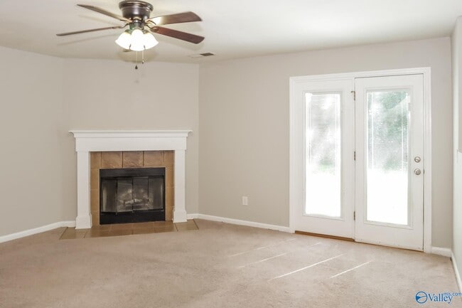 Building Photo - 132 Blackwell Ct