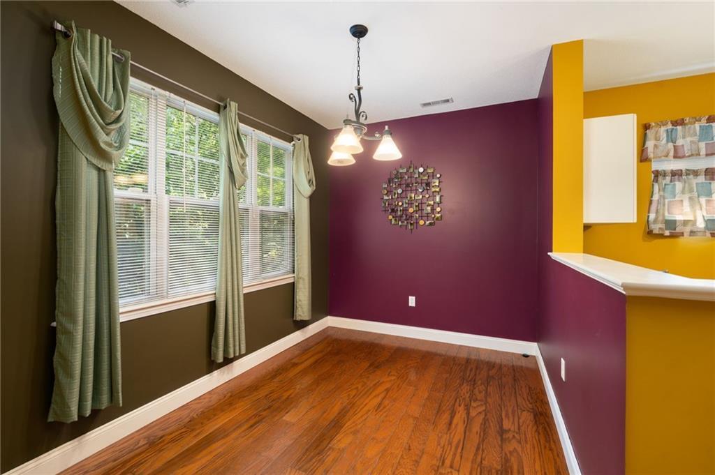 Foto principal - 120 Mill St