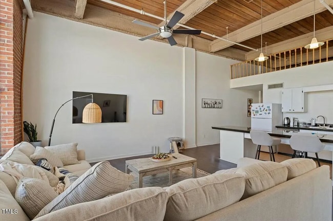 Building Photo - Historic Downtown Durham Loft with Modern ...