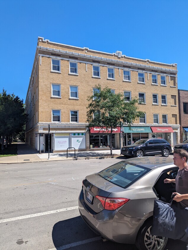 Foto principal - 1347 W Eddy St