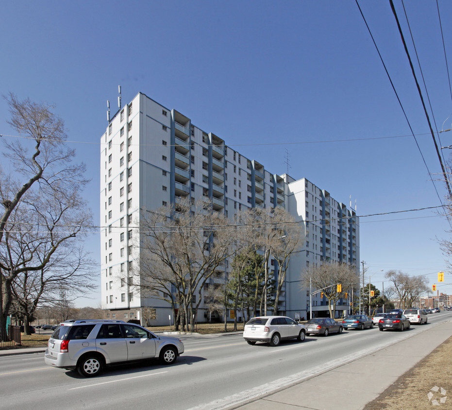 Primary Photo - Kennedy Towers