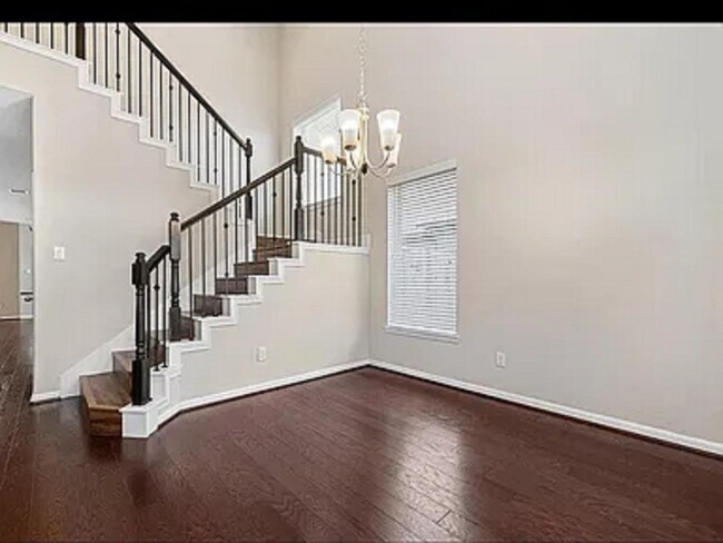 Building Photo - 28706 Forest Pass Ln