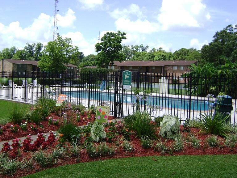 Pinewoods Apartments Rentals Lafayette, LA