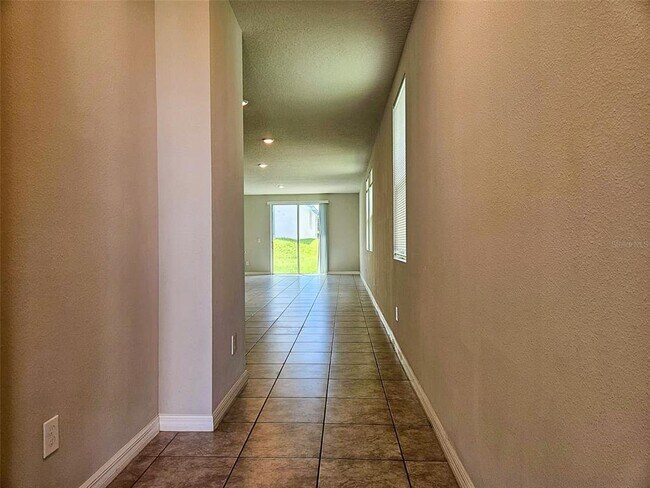 Foto del edificio - 3532 Monaco Ln