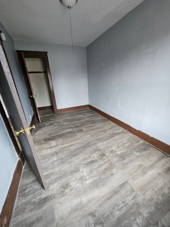 Foto del edificio - Upper 3 bedroom unit