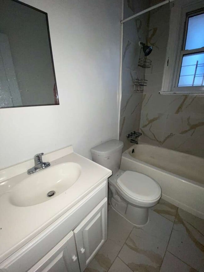 Photo - 25 Cedar St Apartment
