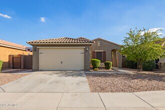 Building Photo - 2669 E Bellerive Dr