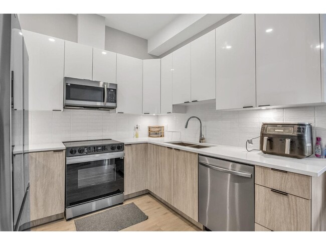 Photo du bâtiment - 20061 Fraser Hwy