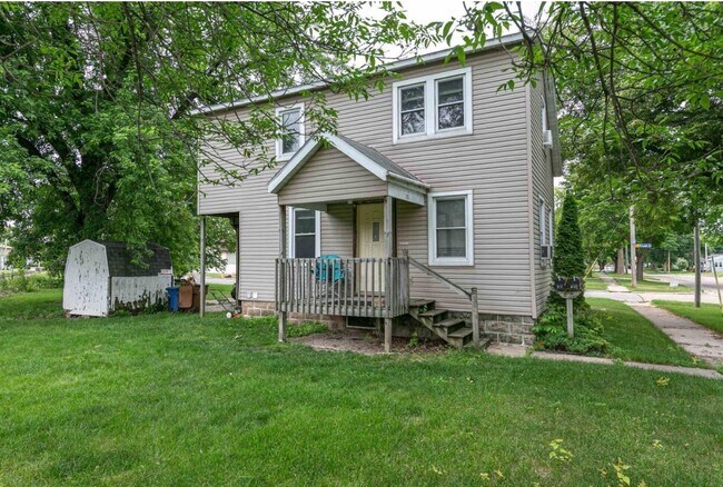 Front View - 201 Broad St