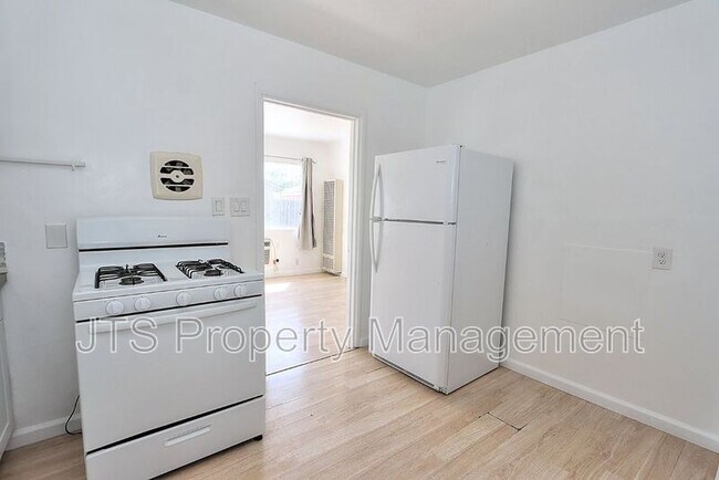 Foto del edificio - 3517 Sue Pam Dr