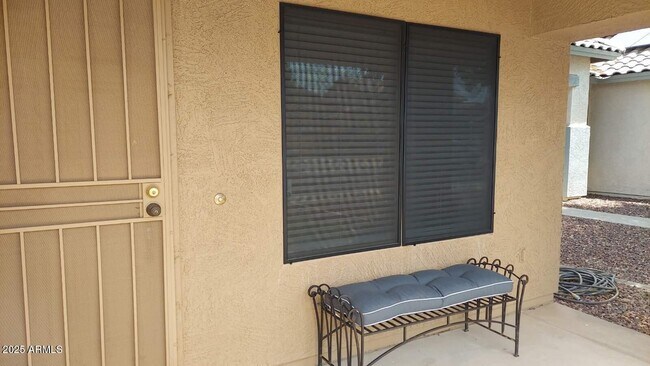 Foto del edificio - 12838 W Indianola Ave