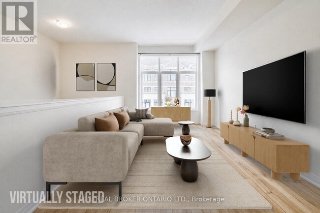 Building Photo - 16 Tay Ln