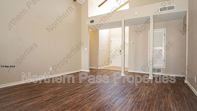 Foto del edificio - 4553 Gen Maloney Cir