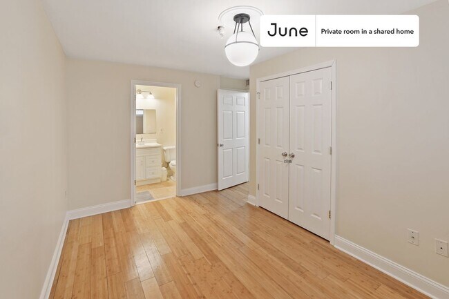 Photo - Room in Shared 2 bed/2 bath home