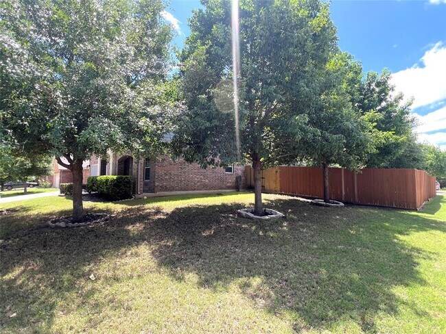 Building Photo - 4601 Tiddle Ln