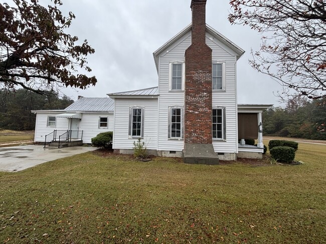 Building Photo - 800 Lennie Ln