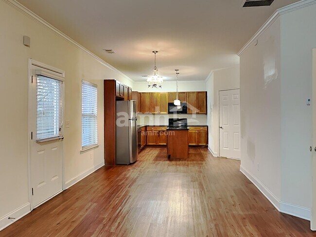 Foto del edificio - 2515 Beal St