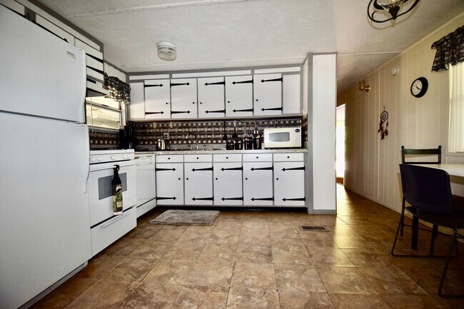 Foto del edificio - Prime Mesa location, 3 bed 2 bath home.