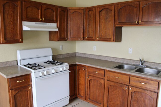 Foto del edificio - 8421 MERCURY