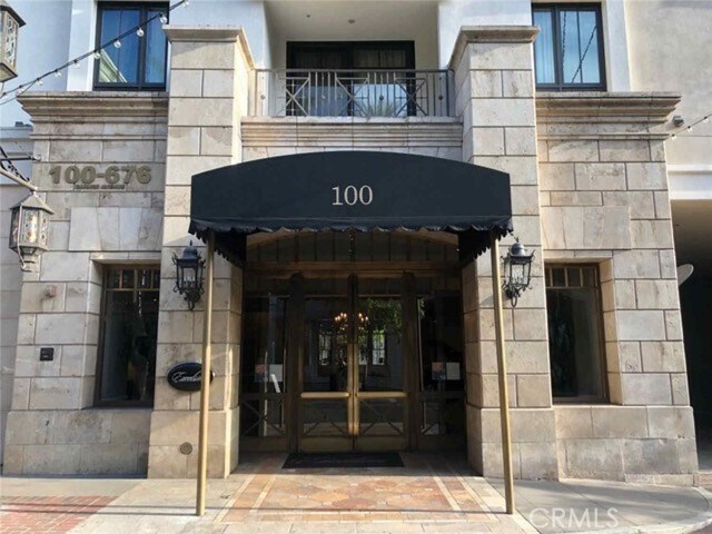 Building Photo - 513 Caruso Ave