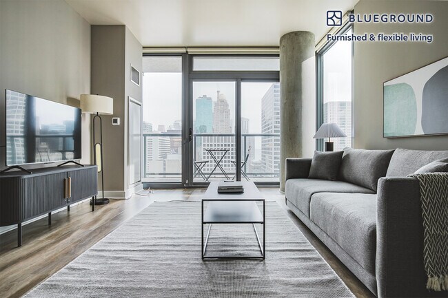 Foto del edificio - 505 N State St