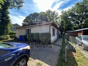 Building Photo - 9426 Mason Creek Rd