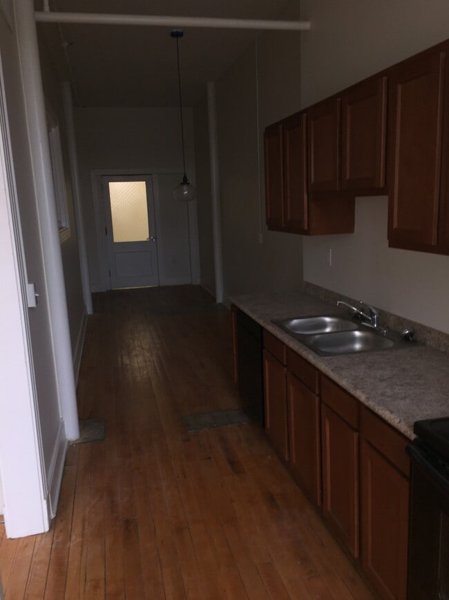 Building Photo - UB Lofts