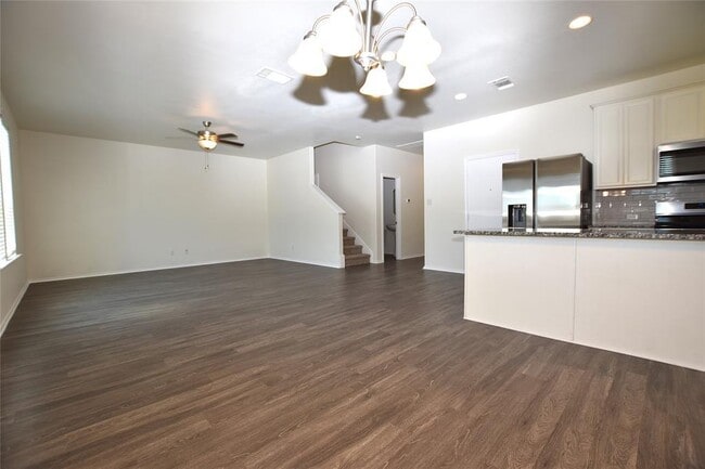 Building Photo - 700 Bayberry Cir