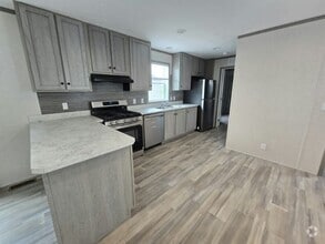 Building Photo - 367 Brutus Dr
