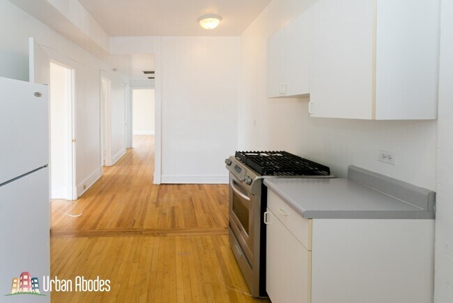 Foto del edificio - 4601 N Western Ave