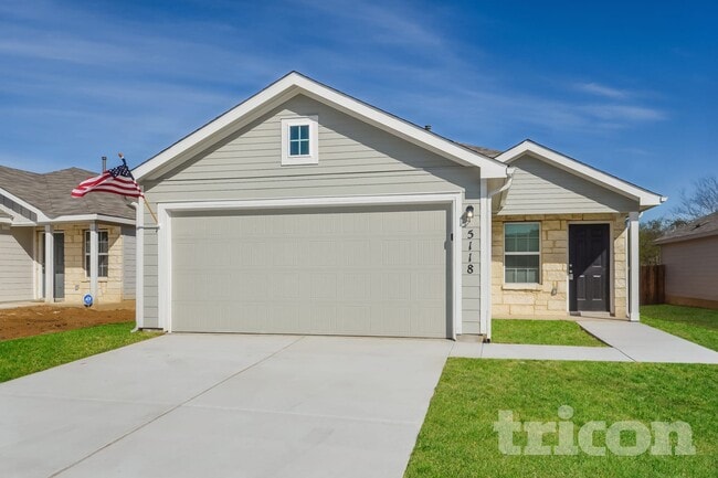 Building Photo - 5118 Everett Loop