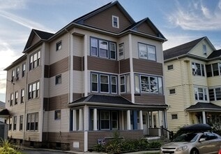 Building Photo - 17 N Woodford St
