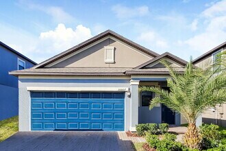 Building Photo - 10007 Ivory Dr