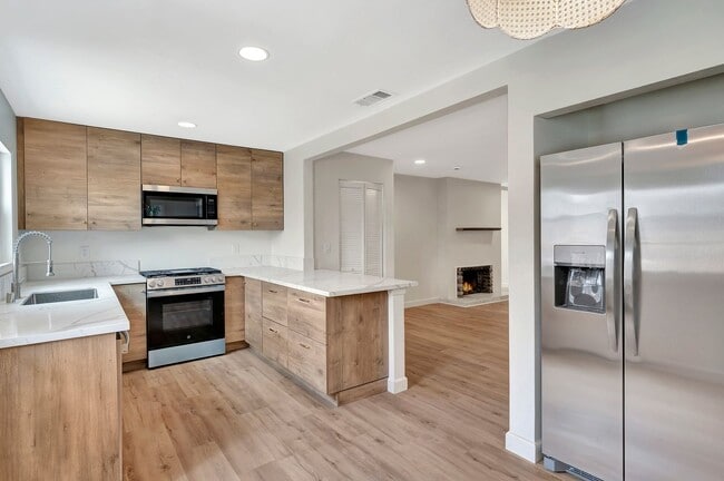 Building Photo - Single level 3 bedrooms home in San Diego ...