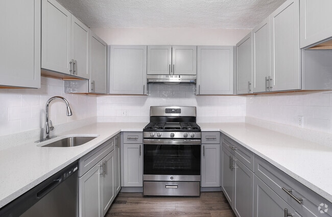 2BR, 1BA - 850SF - Kitchen - Malom Trust Apartments