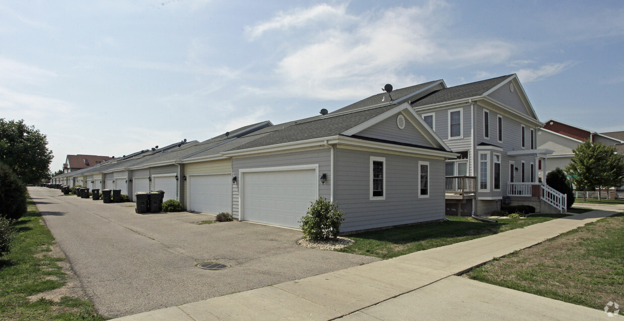 Building Photo - Oakview Garden Apartments