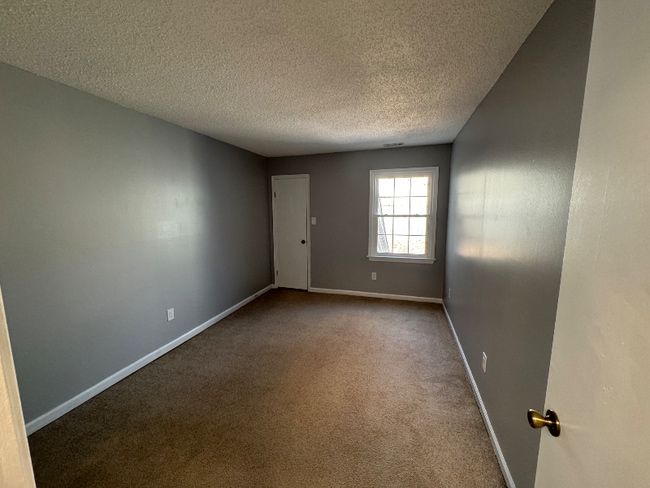Building Photo - 463 Lake Havasu Dr