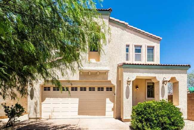 Building Photo - 10016 Bonterra Ave
