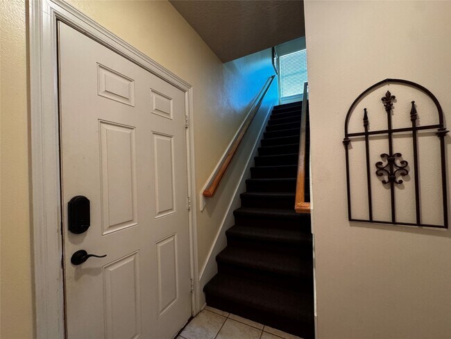 Foto del edificio - 25542 Richards Rd